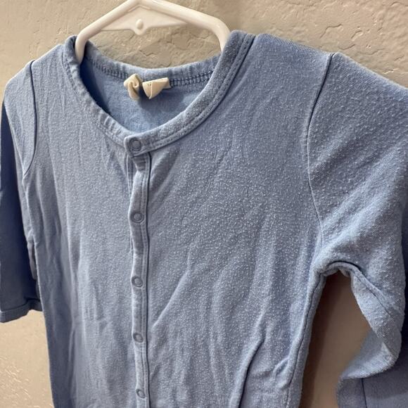 Kyte Baby Light Blue Snap Footie Pajamas - Picture 2 of 8